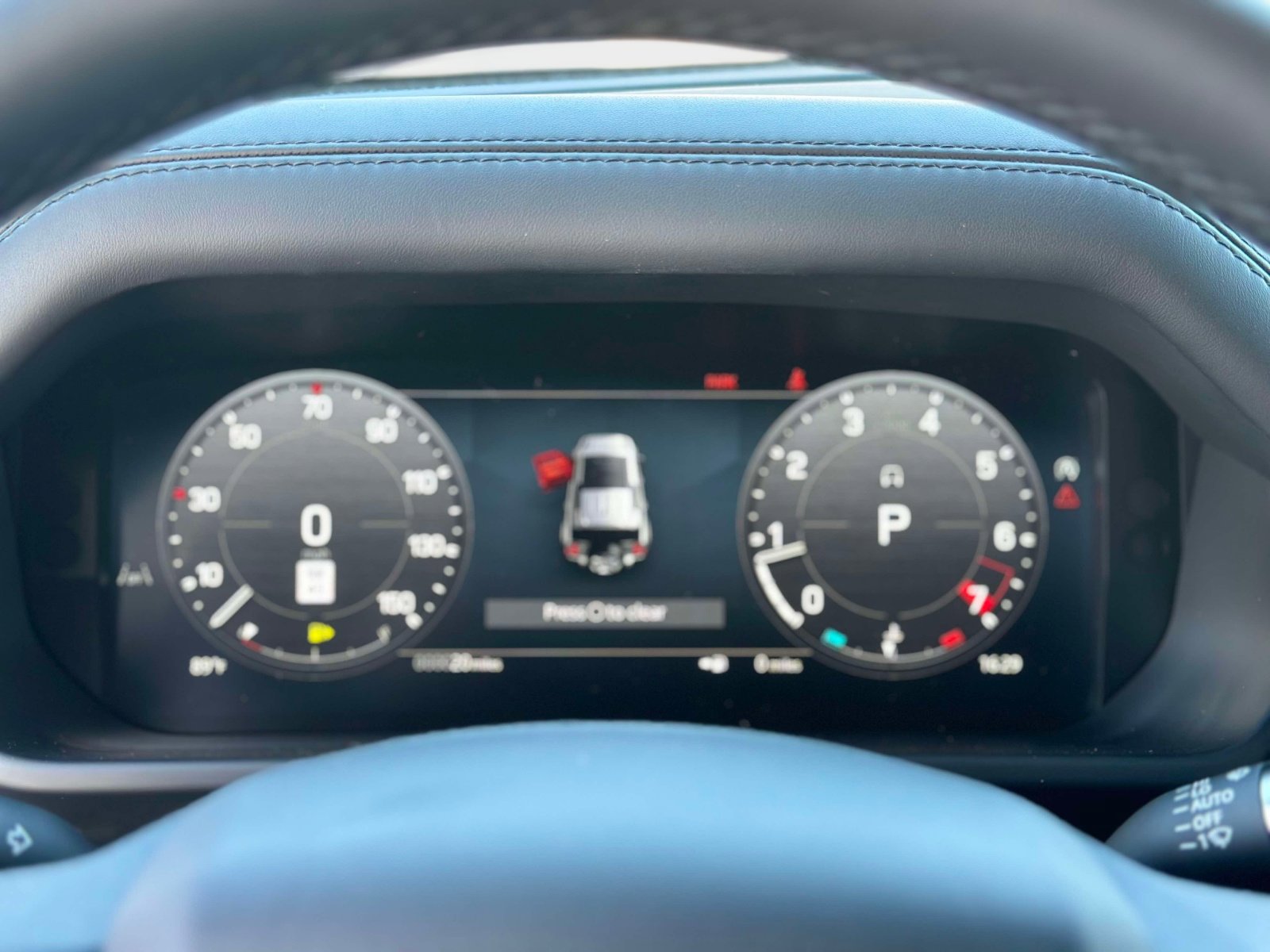 New 2026 Land Rover Defender 110 X-Dynamic SE image 20