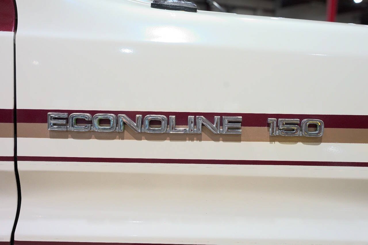 Used 1987 Ford E-150 and Econoline 150 RWD image 26