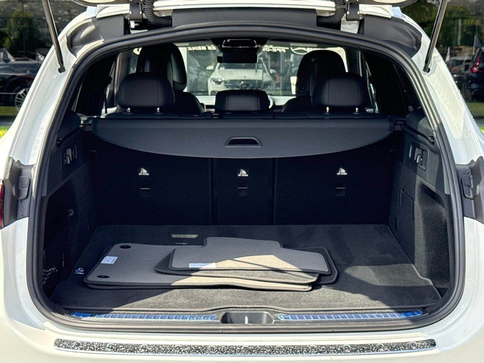 Used 2026 Mercedes-Benz GLC 300 image 16
