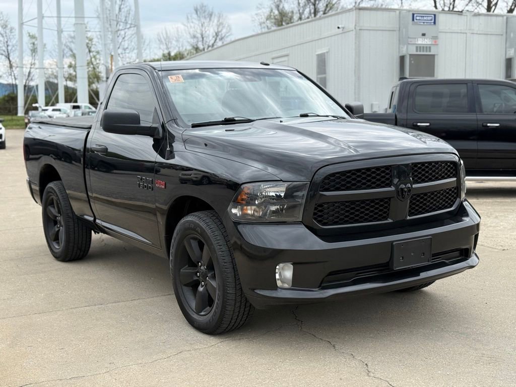 Used 2017 RAM 1500 Express w/ Black Ram 1500 Express Group AWD/4WD image 24