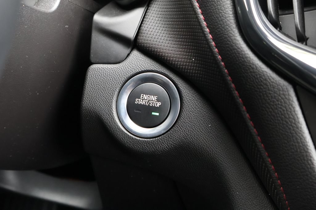 Used 2024 Chevrolet Equinox RS FWD image 28