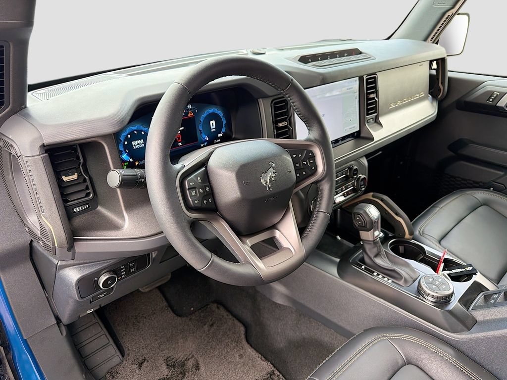 New 2026 Ford Bronco Badlands AWD/4WD image 9