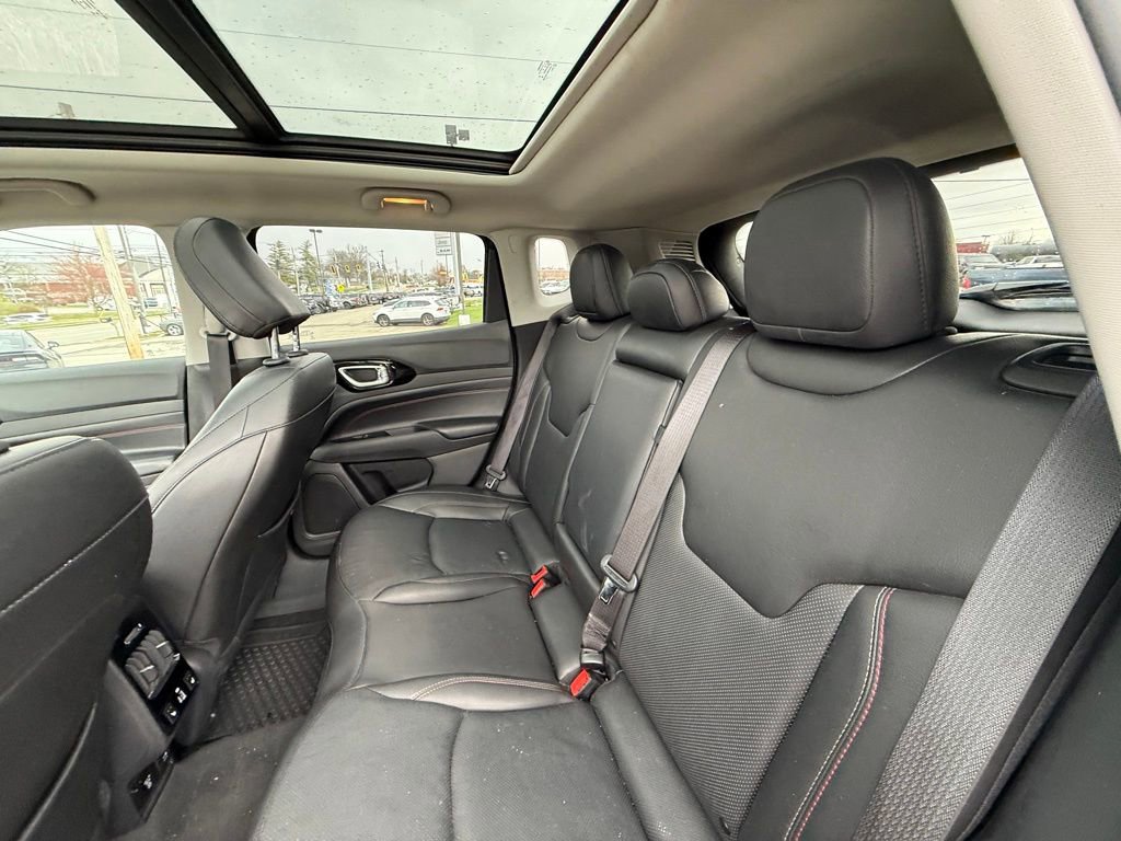 Used 2022 Jeep Compass Trailhawk w/ Trailhawk Elite Group image 25