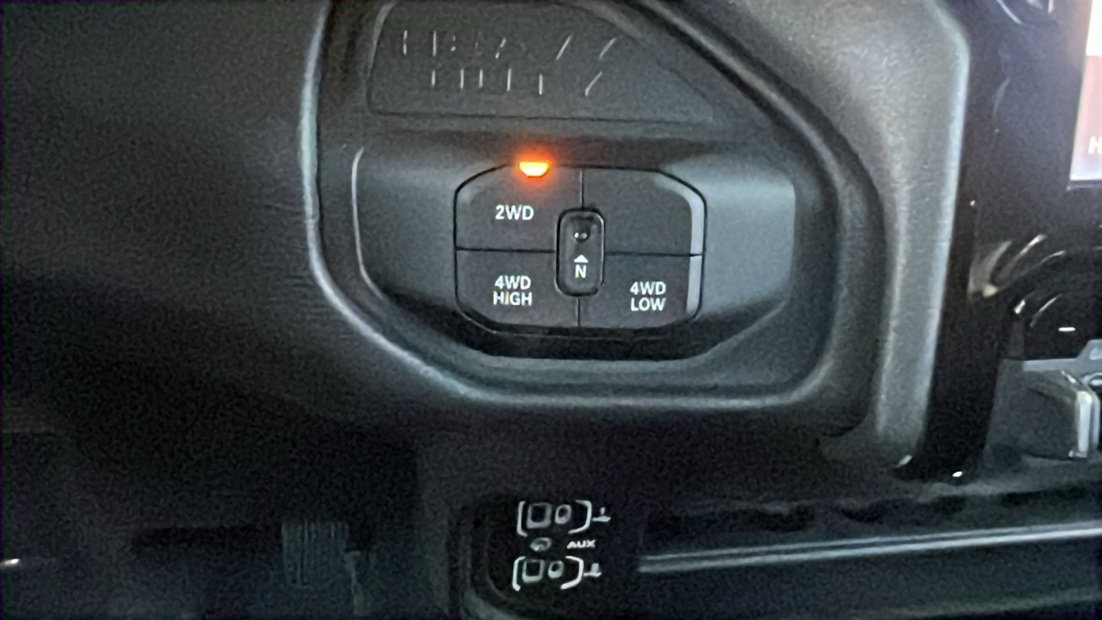 New 2025 RAM 2500 Tradesman image 25