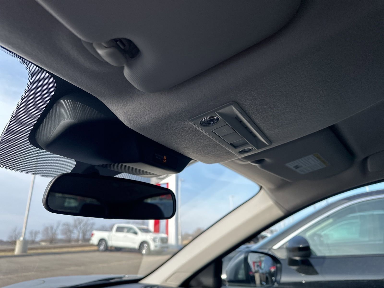 Used 2025 Nissan Kicks SV w/ Charging Package AWD/4WD image 58