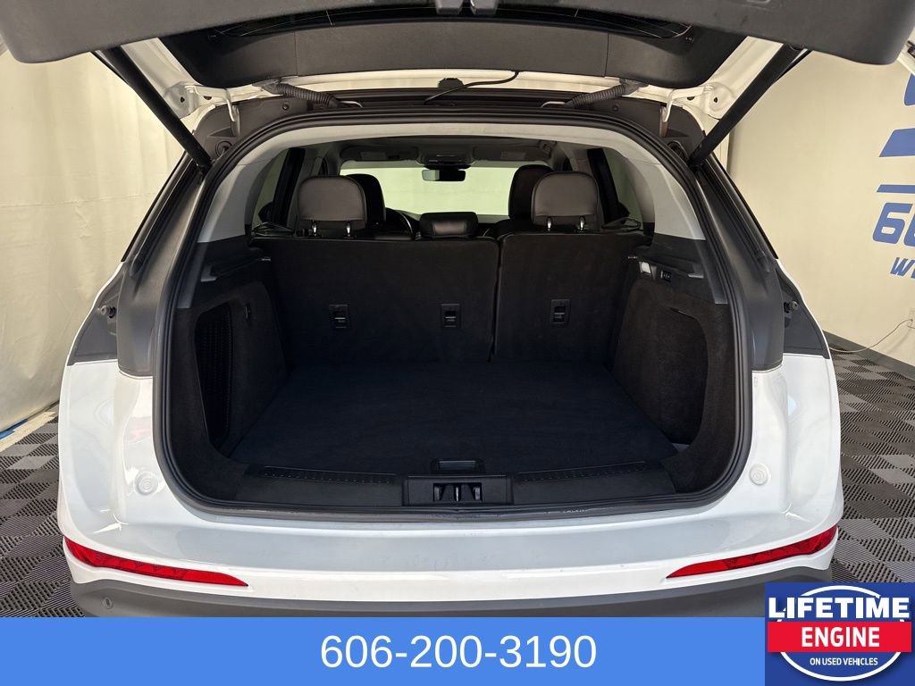 Used 2021 Lincoln Corsair Reserve w/ Elements Package image 8