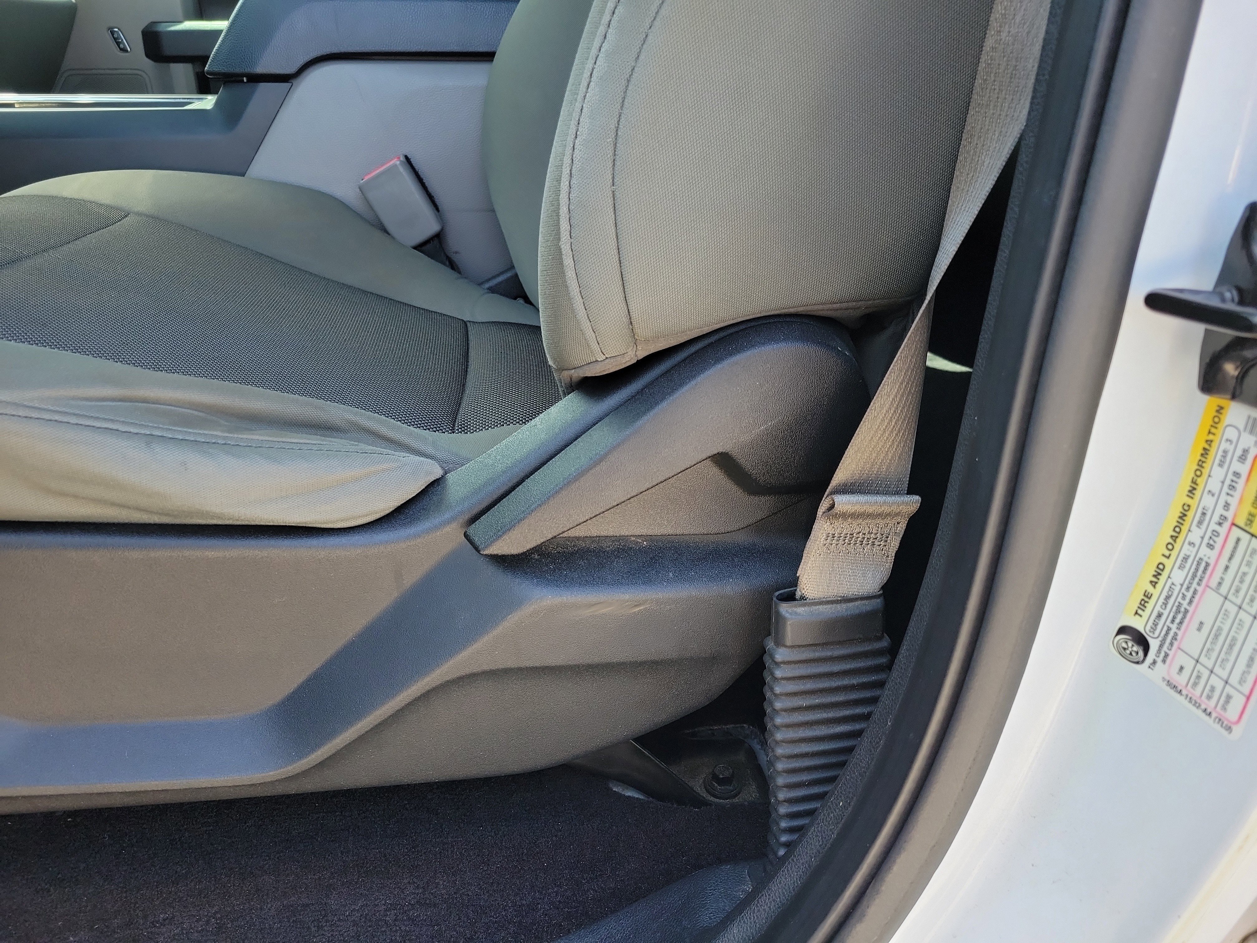 Used 2016 Ford F150 XL w/ Equipment Group 101A Mid image 8