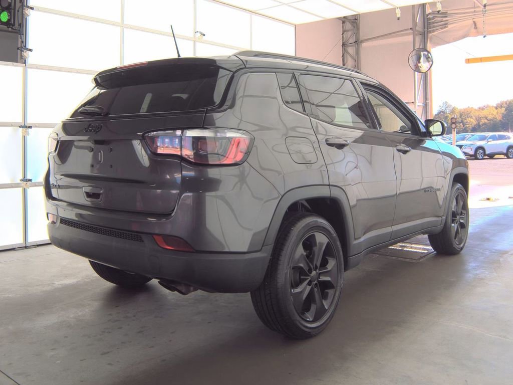 Used 2019 Jeep Compass Altitude image 5