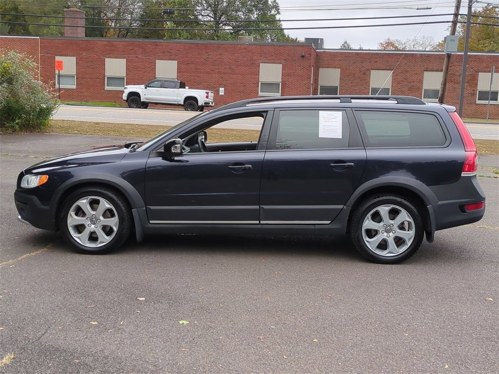 Used 2016 Volvo XC70 T5 Premier w/ Proximity Package image 7