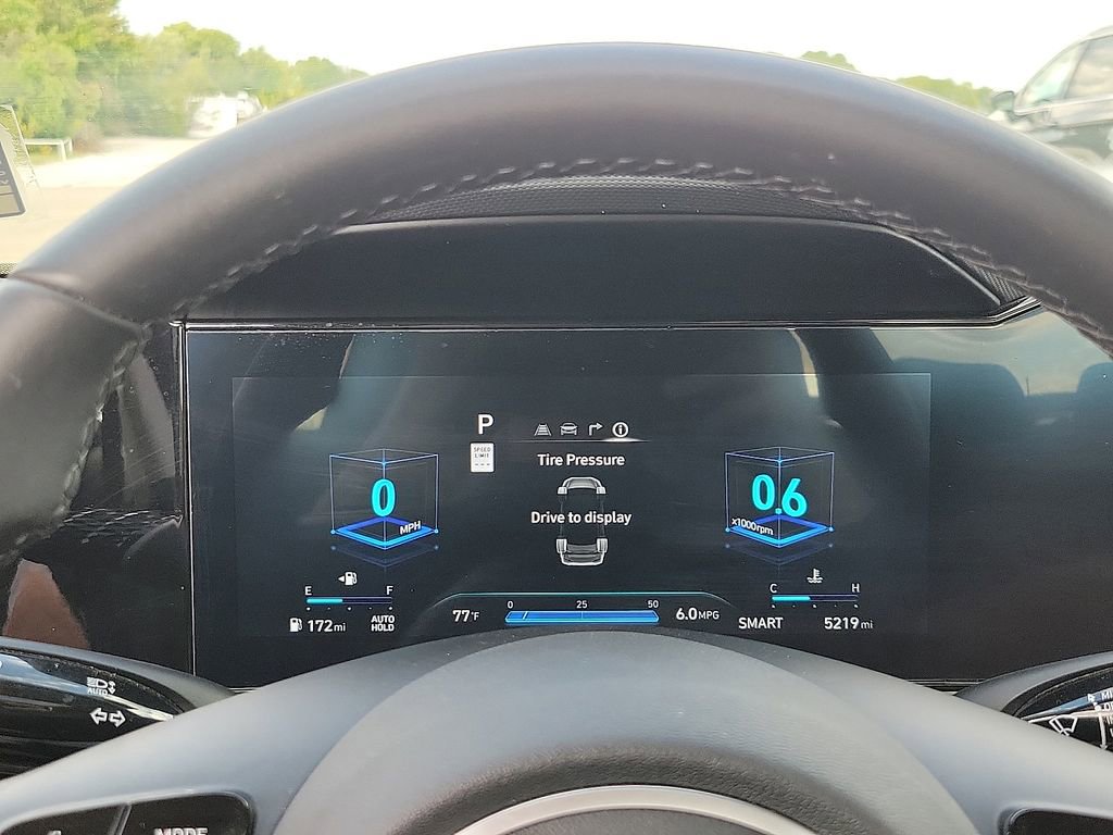 Used 2024 Hyundai Elantra SEL w/ Convenience Package image 18