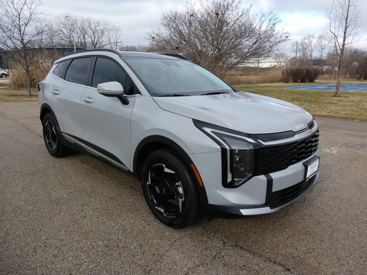 Used 2026 Kia Sportage EX w/ EX Panorama Roof Package image 3