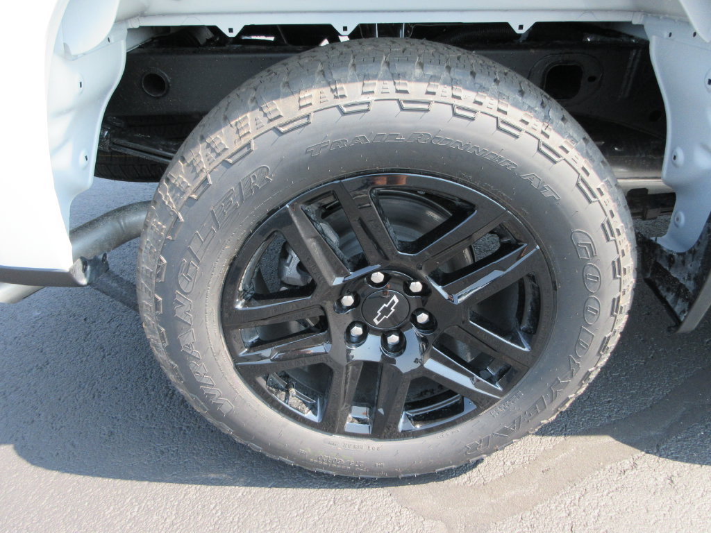 New 2026 Chevrolet Silverado 1500 RST w/ RST Select Package AWD/4WD image 11