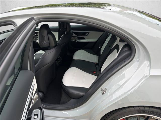 New 2027 Mercedes-Benz E 53 AMG e 4MATIC Sedan image 17