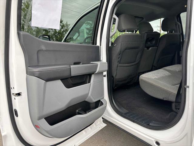 Used 2023 Ford F350 XLT w/ FX4 Off-Road Package image 15
