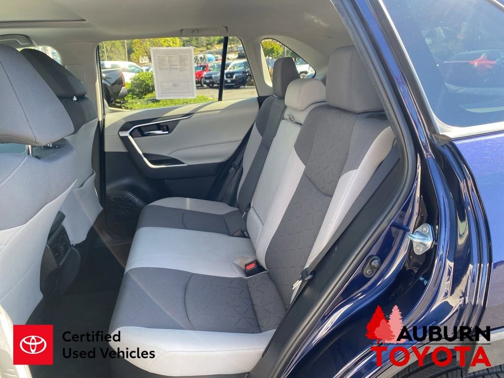 Certified 2021 Toyota RAV4 XLE w/ Convenience Package AWD/4WD image 25