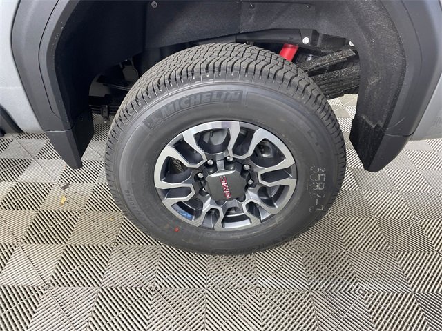 New 2026 GMC Sierra 3500 SLT w/ SLT Premium Package image 18