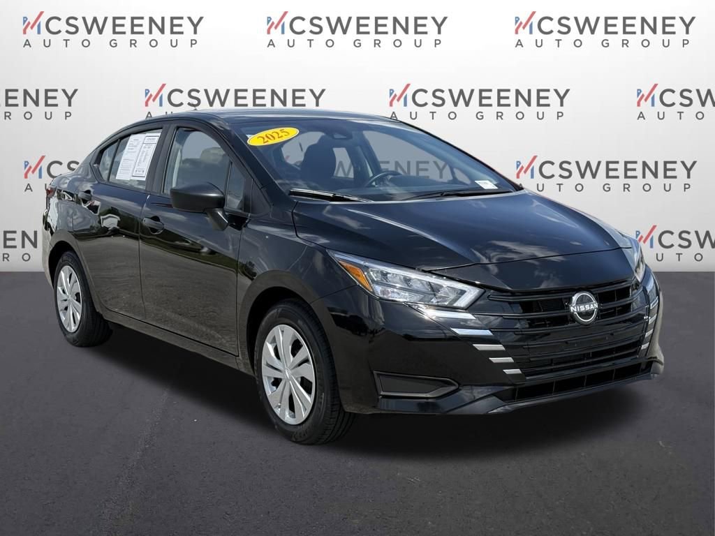 Used 2025 Nissan Versa S image 6
