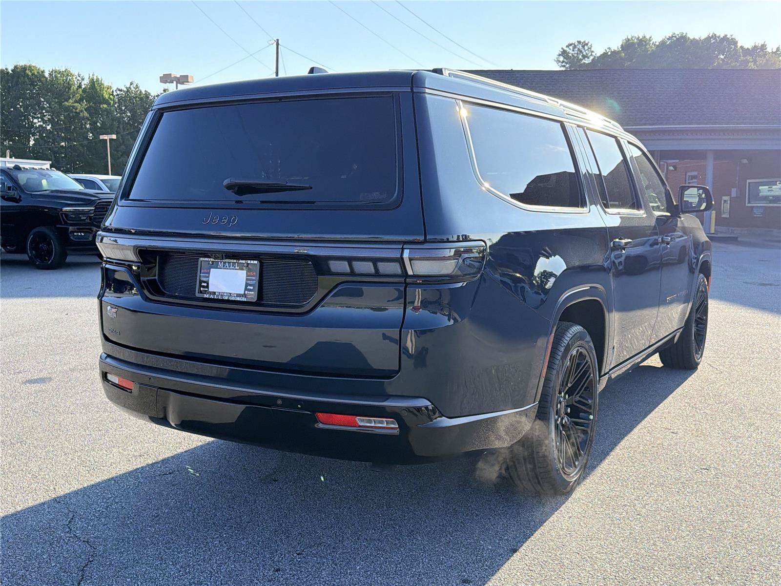 New 2026 Jeep Grand Wagoneer L Limited AWD/4WD image 4