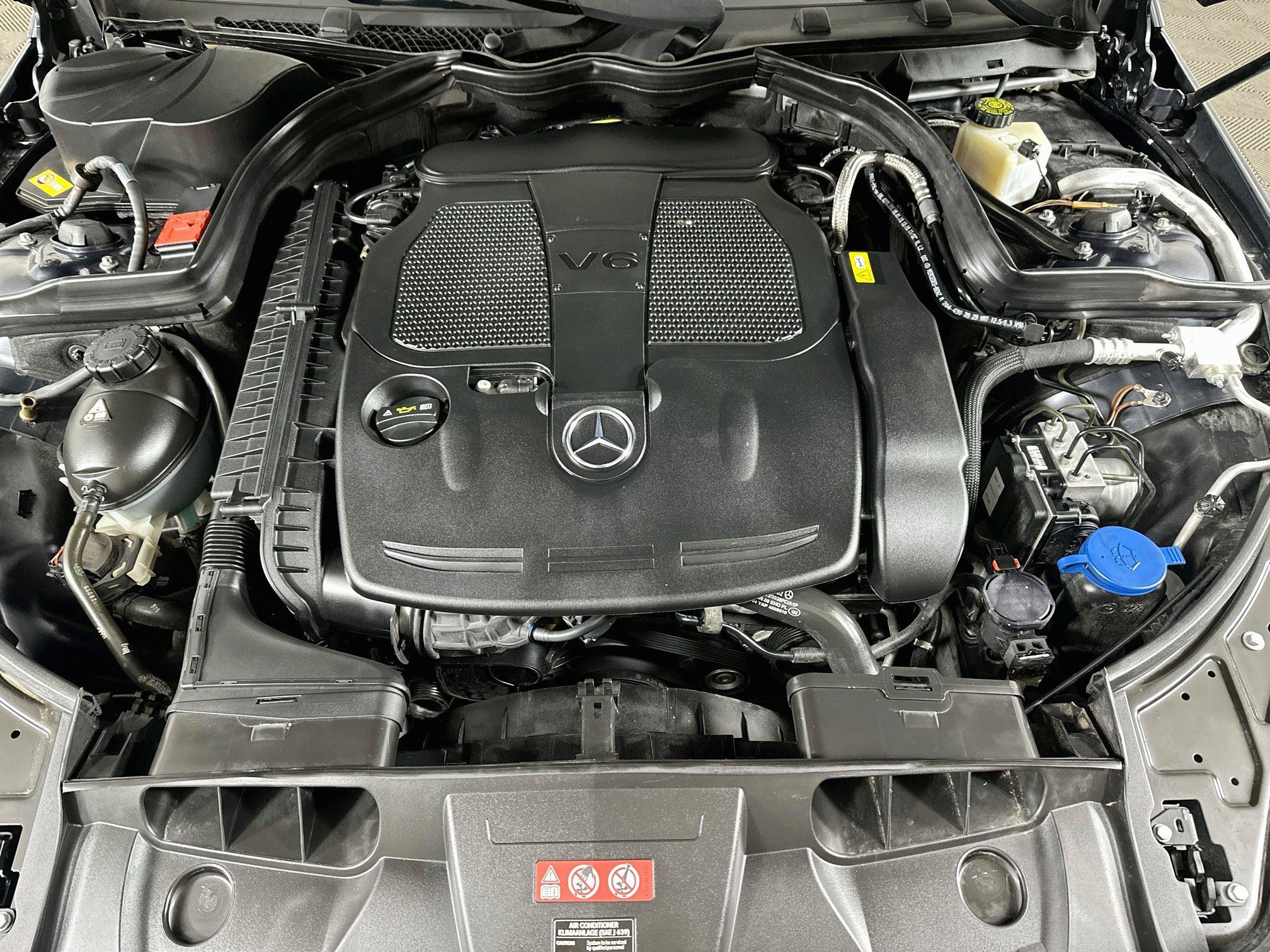 Used 2013 Mercedes-Benz E 350 Cabriolet image 28