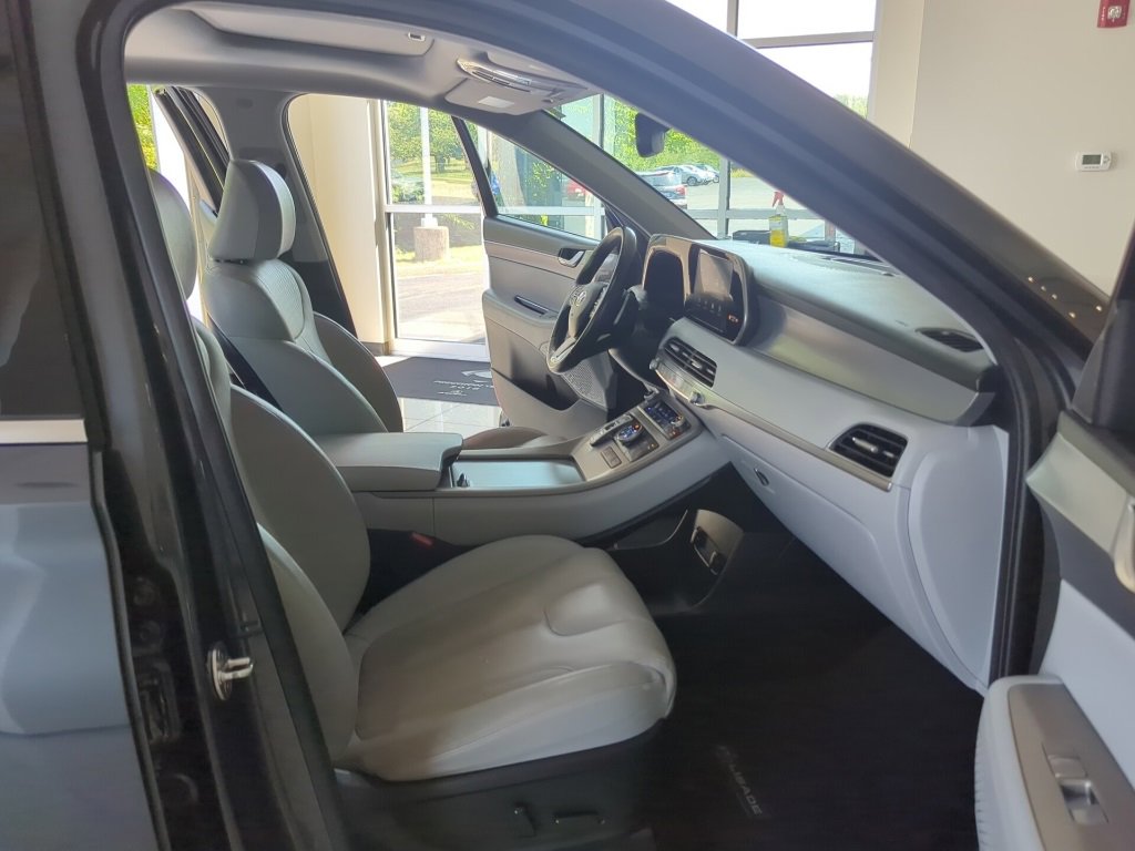 Used 2020 Hyundai Palisade SEL w/ Premium Package image 51