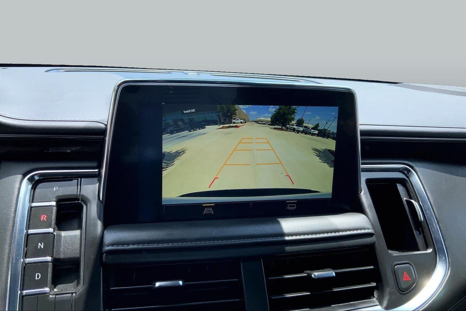 Used 2024 Chevrolet Tahoe Z71 AWD/4WD image 29