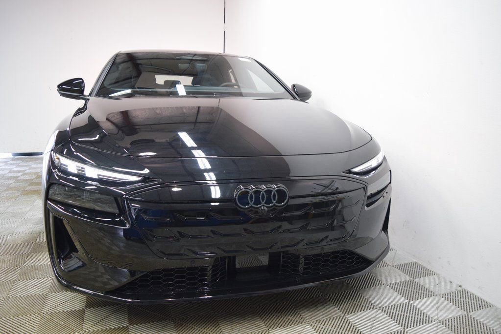 New 2025 Audi S6 e-tron Premium Plus image 3