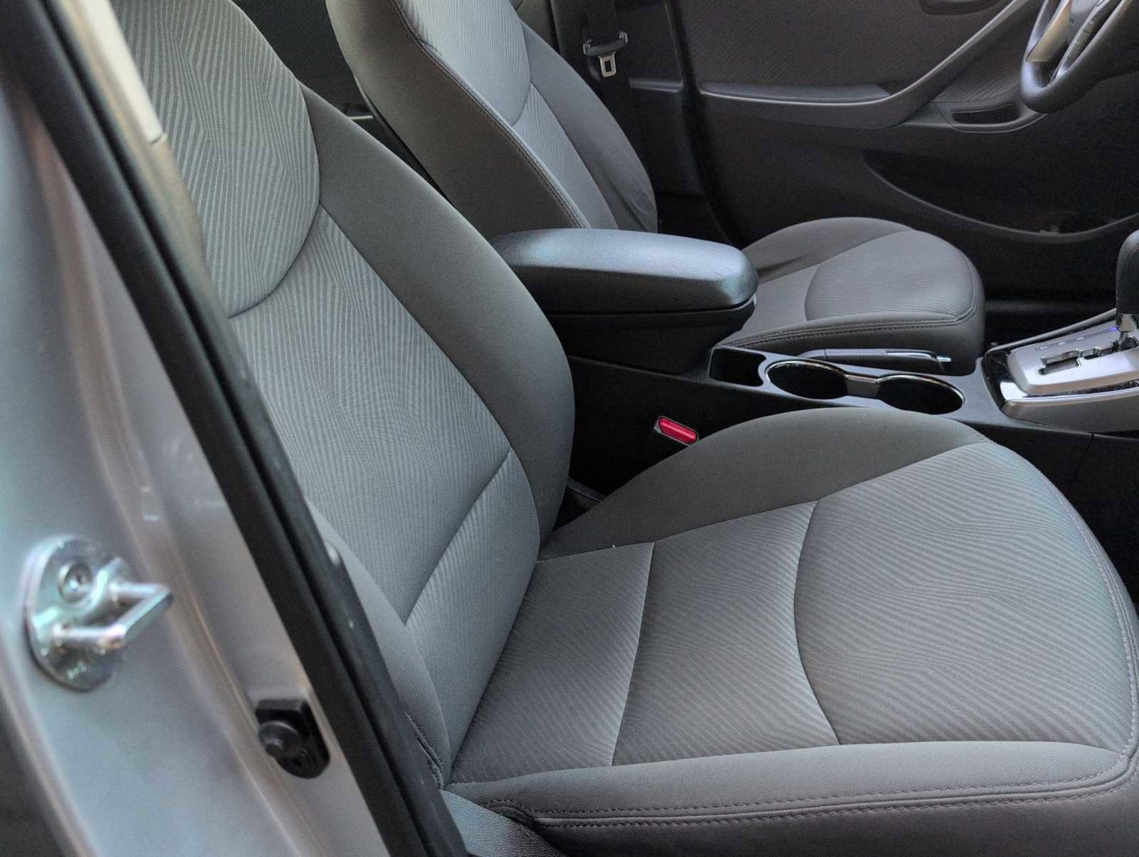 Used 2013 Hyundai Elantra GLS w/ Preferred Pkg image 21