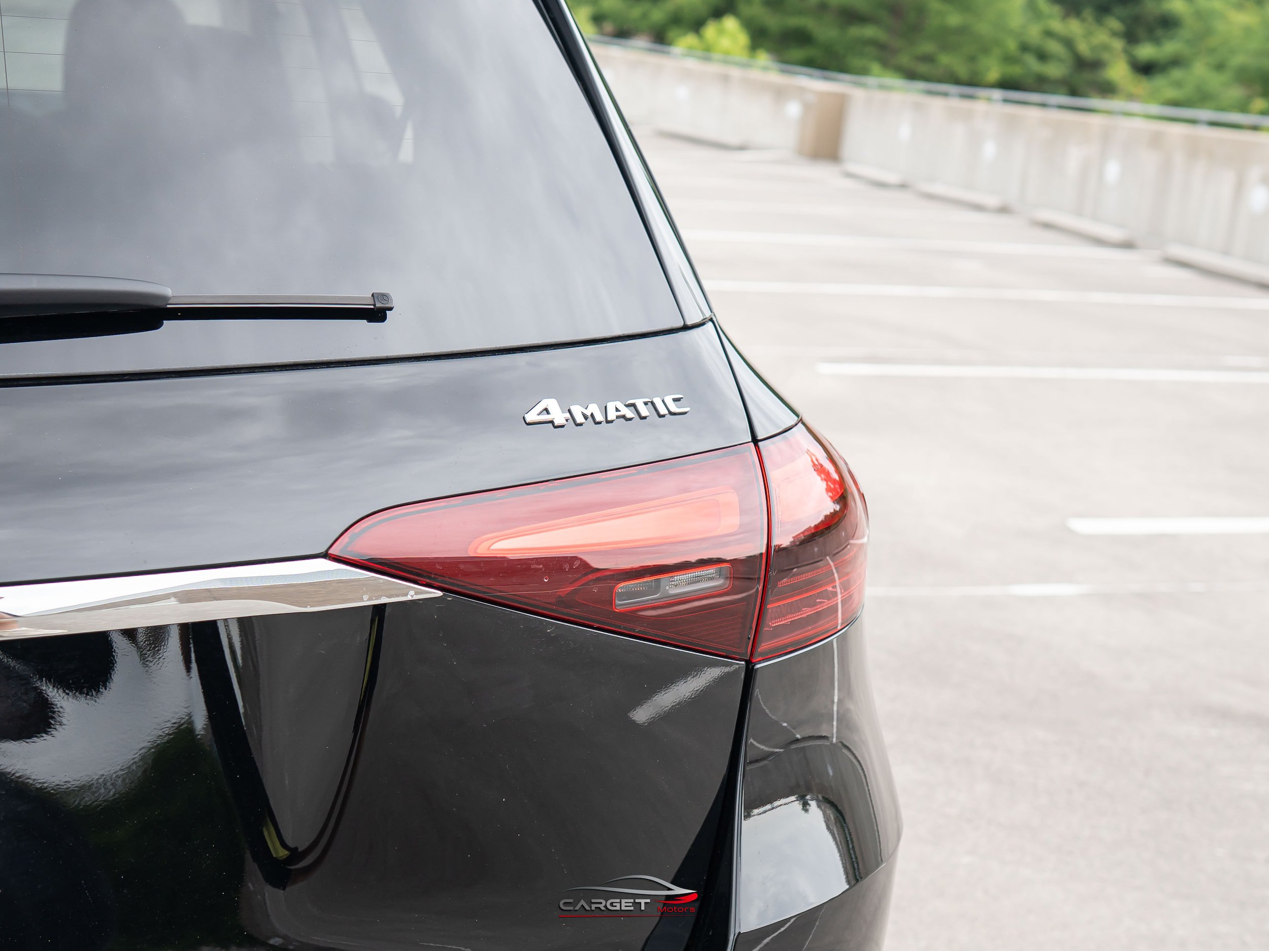 Used 2026 Mercedes-Benz GLE 350 4MATIC w/ AMG Line Exterior image 48