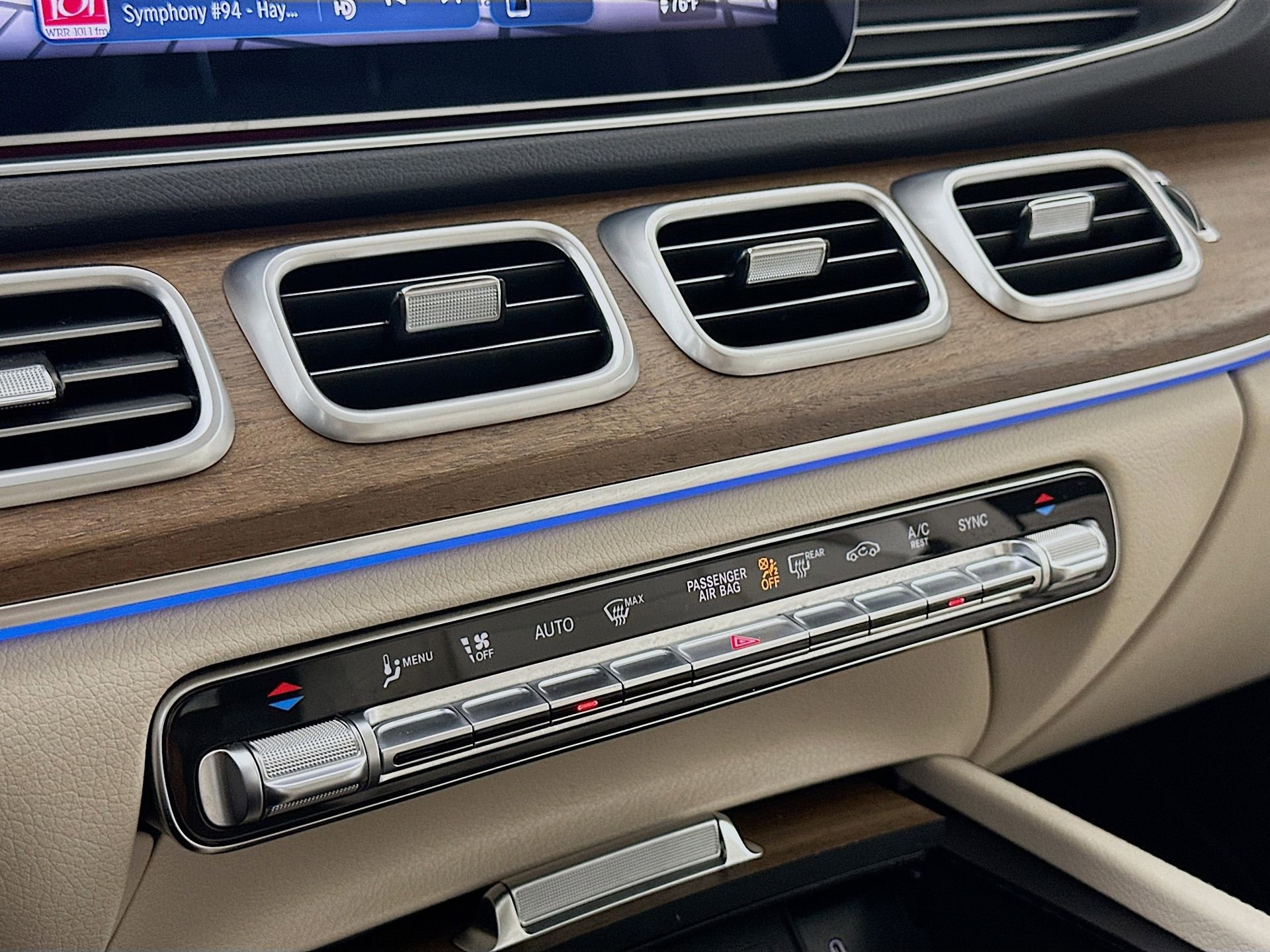 Certified 2025 Mercedes-Benz GLE 350 4MATIC image 17