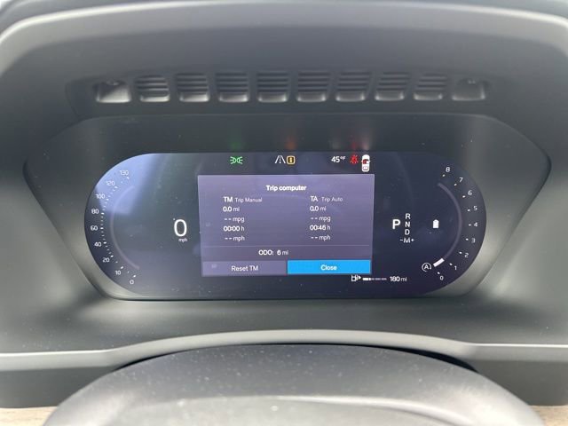 New 2026 Volvo XC90 B6 Plus w/ Protection Package Premier image 17