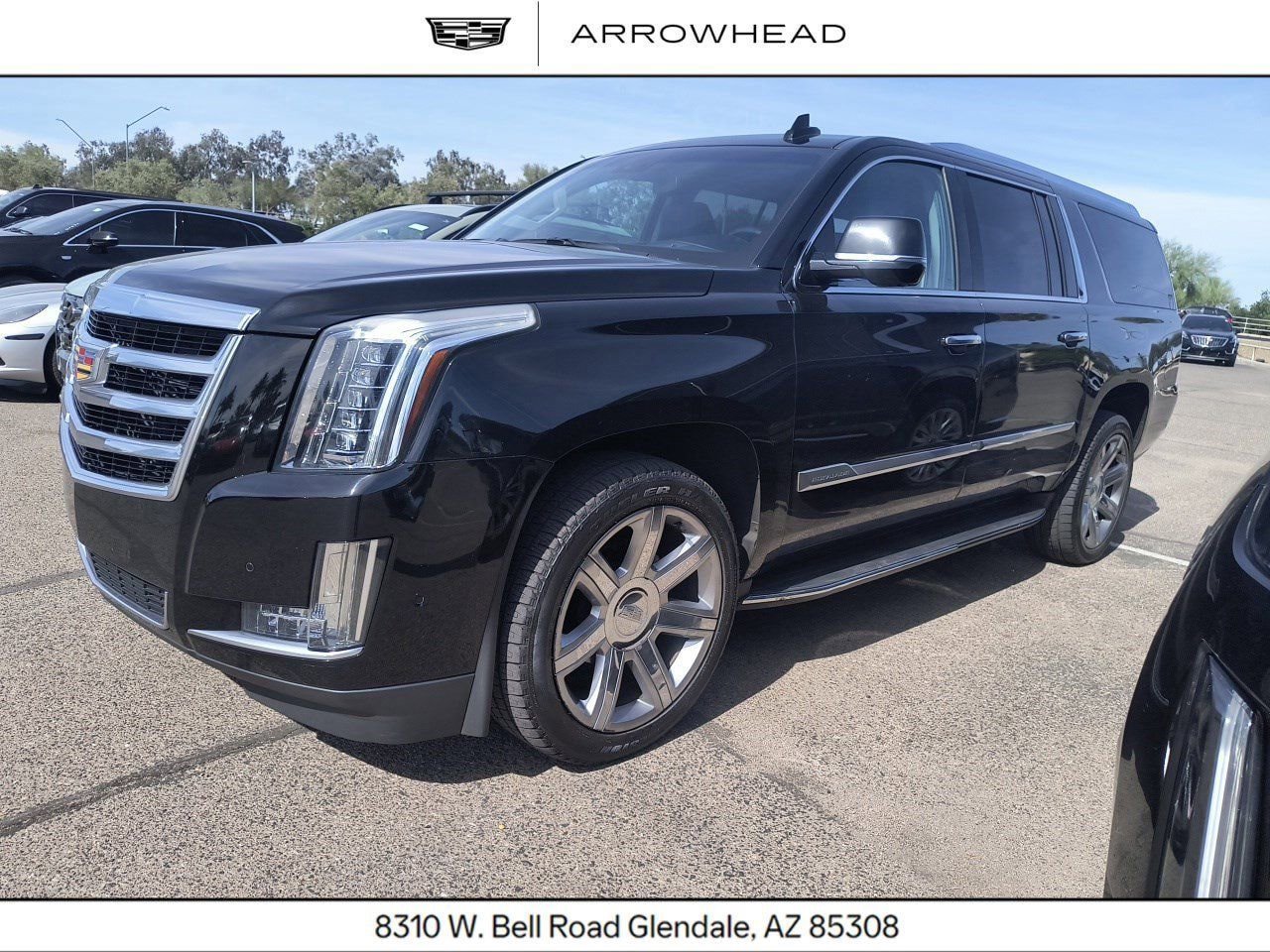Used 2019 Cadillac Escalade ESV Luxury RWD image 1