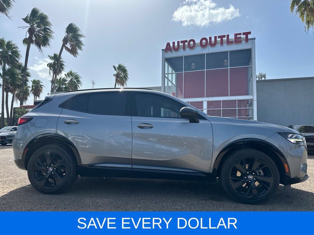 Used 2023 Buick Envision Preferred w/ Sport Touring Package AWD/4WD image 3