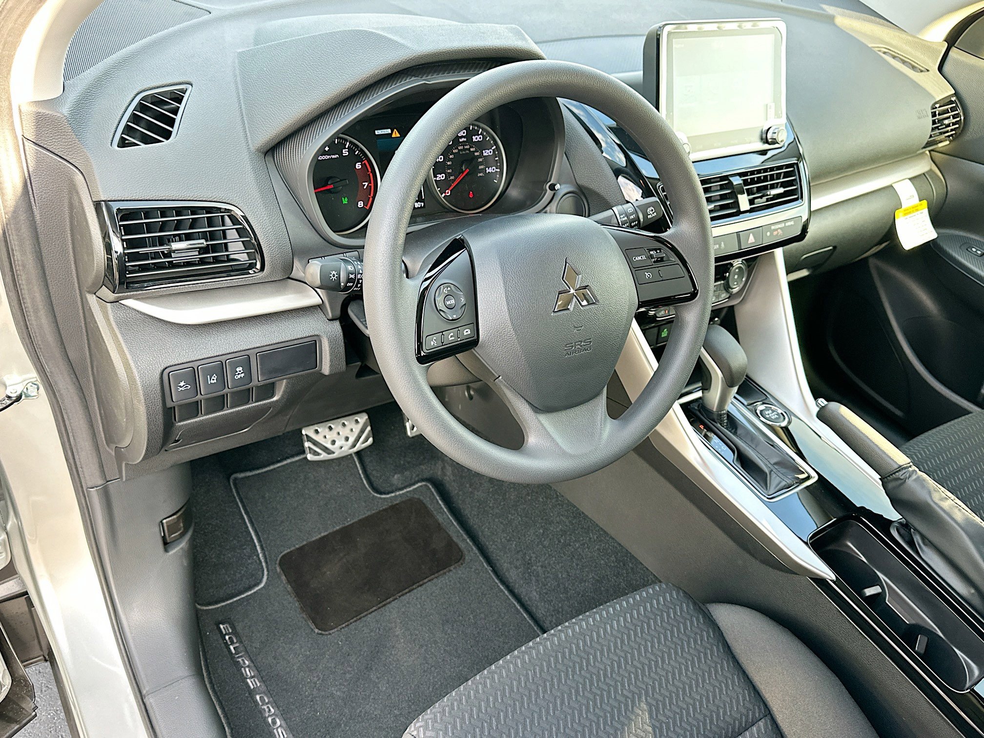 New 2026 Mitsubishi Eclipse Cross ES image 6