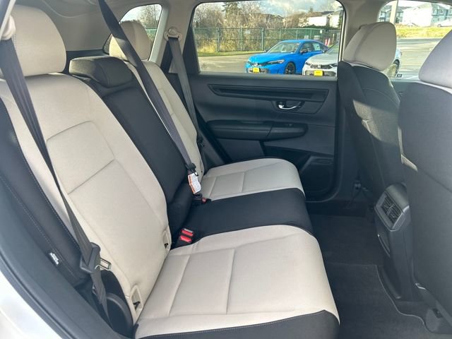 Used 2025 Honda CR-V LX image 13