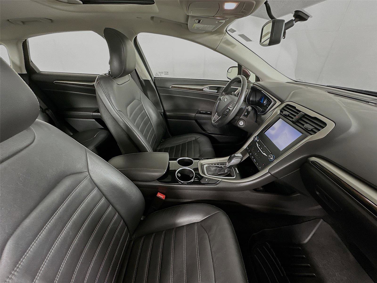 Used 2013 Ford Fusion SE FWD image 27