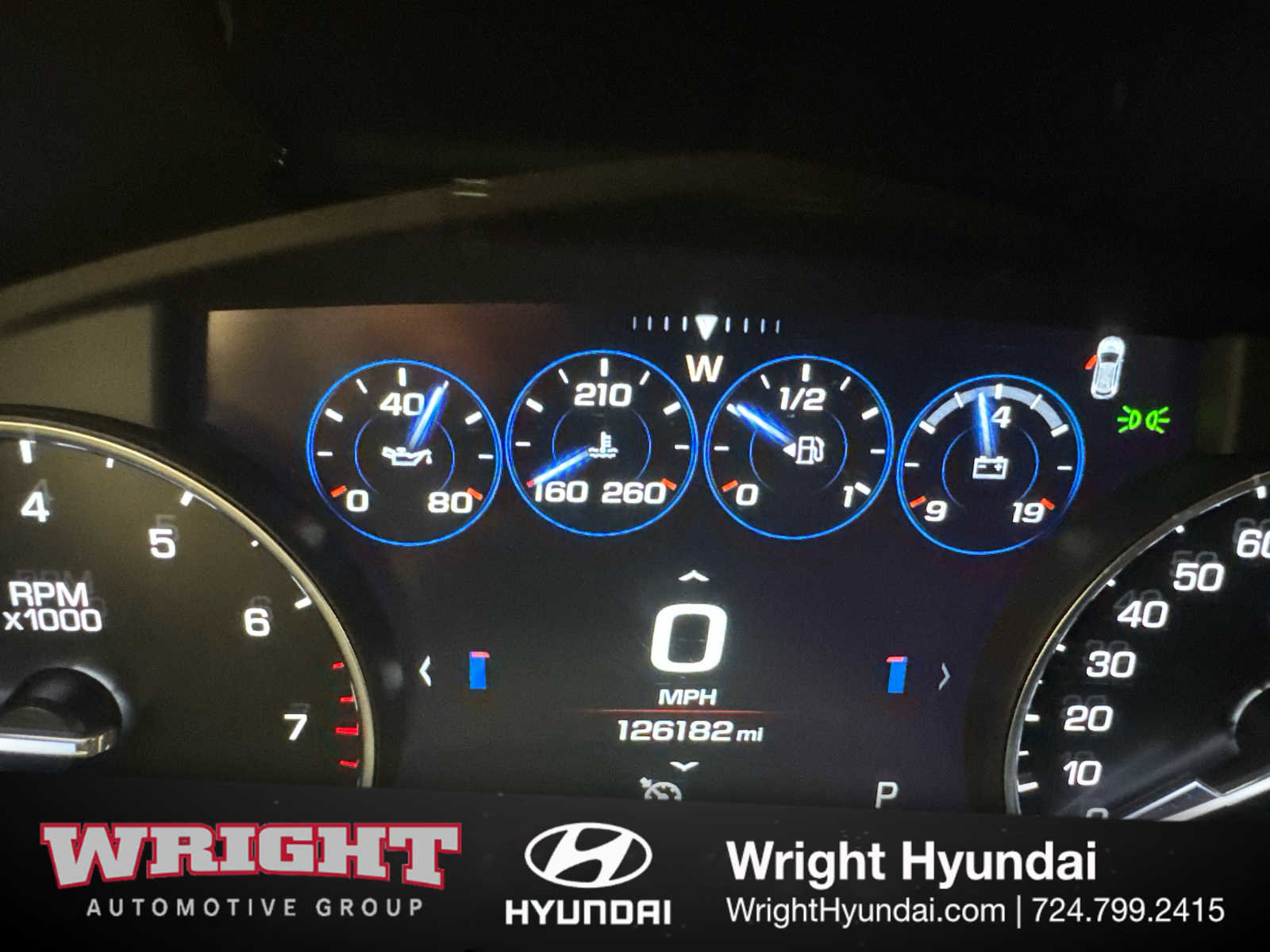 Used 2017 Cadillac XT5 Platinum AWD/4WD image 24