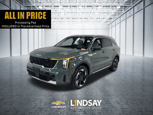 Used 2025 Kia Sorento EX