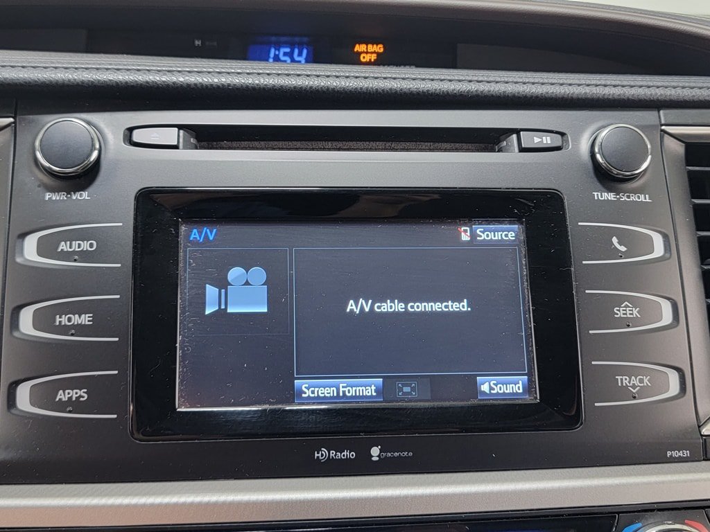 Used 2015 Toyota Highlander Plus AWD/4WD image 21
