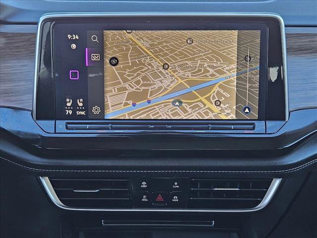 Used 2025 Volkswagen Atlas SEL AWD/4WD image 13