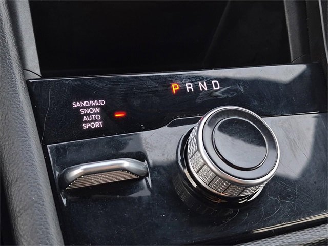 Used 2024 Jeep Grand Cherokee Limited image 41