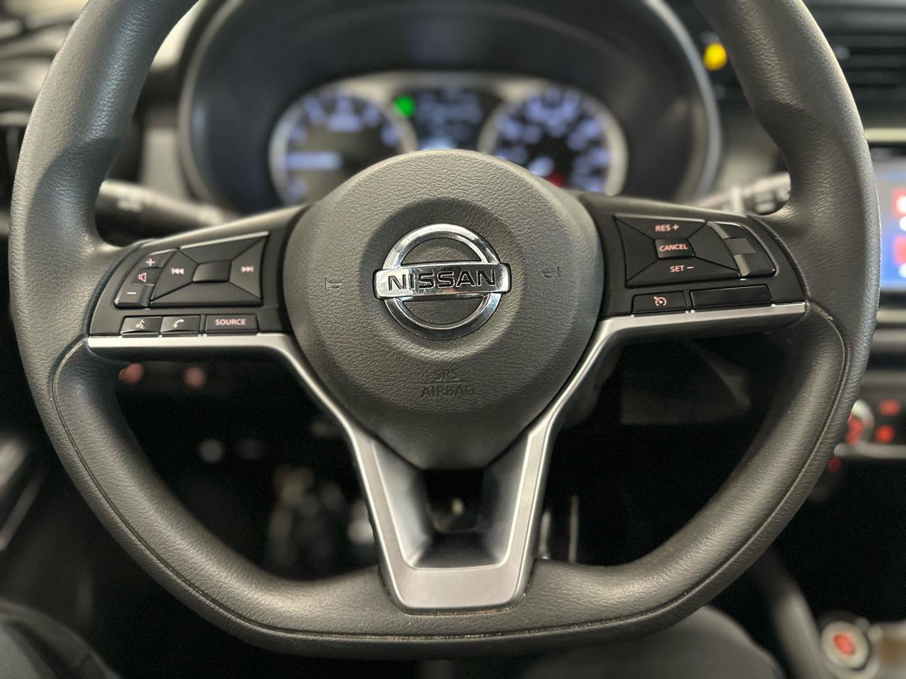 Used 2021 Nissan Kicks S FWD image 17