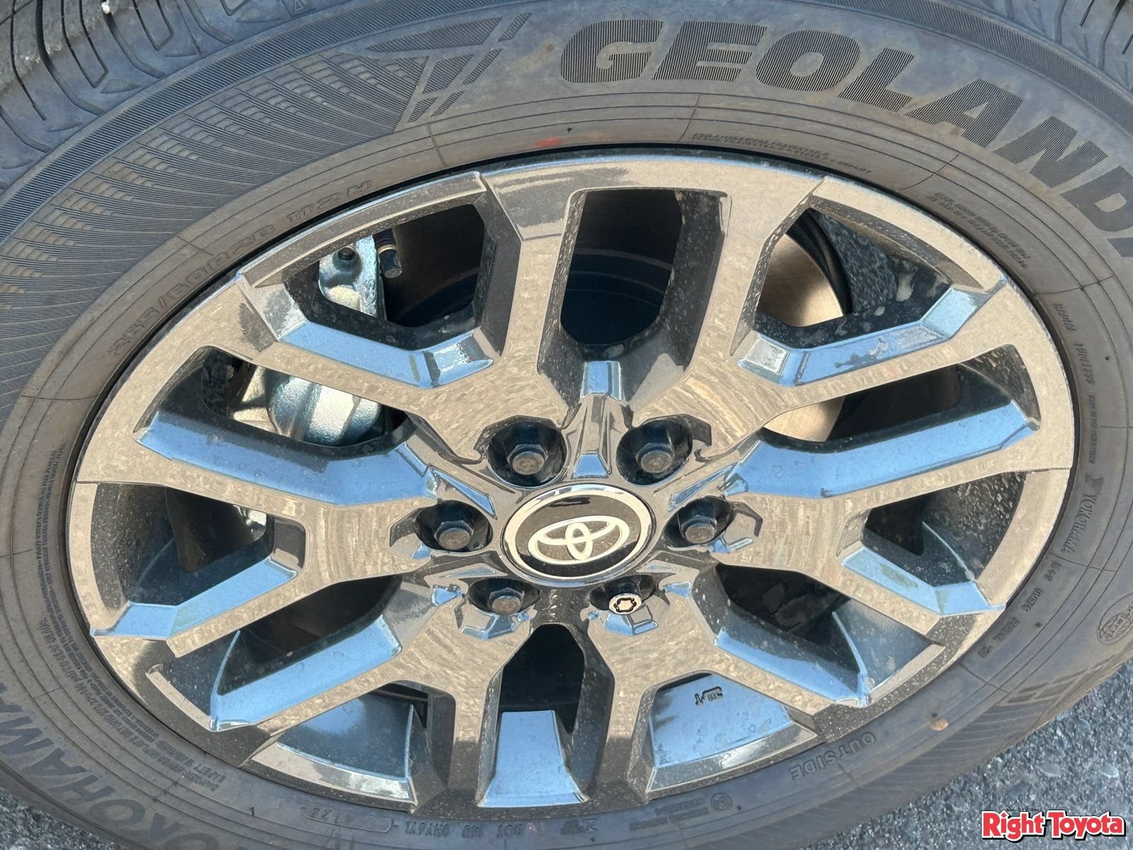 New 2026 Toyota Tundra Platinum AWD/4WD image 11