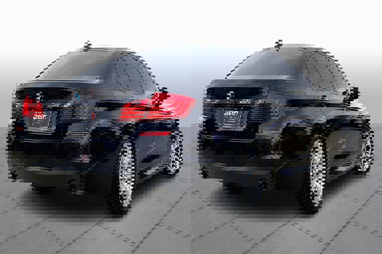 Used 2015 BMW 535i xDrive Sedan image 12