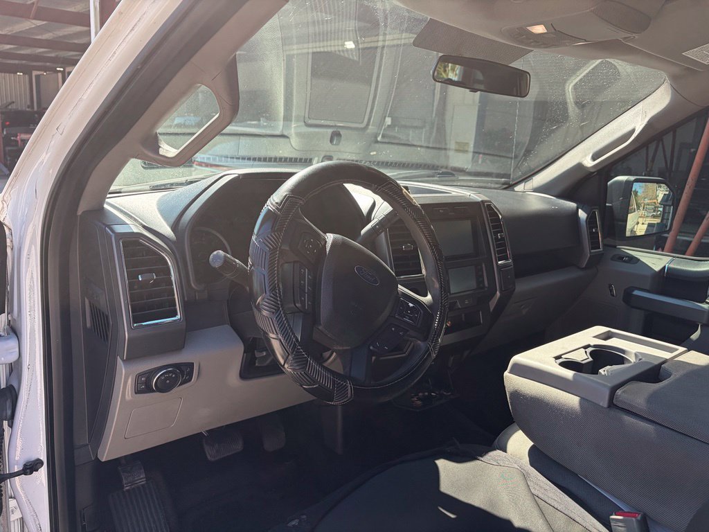 Used 2016 Ford F150 XLT RWD image 14