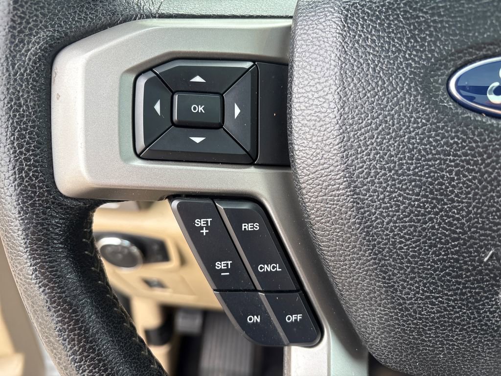 Used 2015 Ford F150 Lariat w/ Equipment Group 502A Luxury image 20