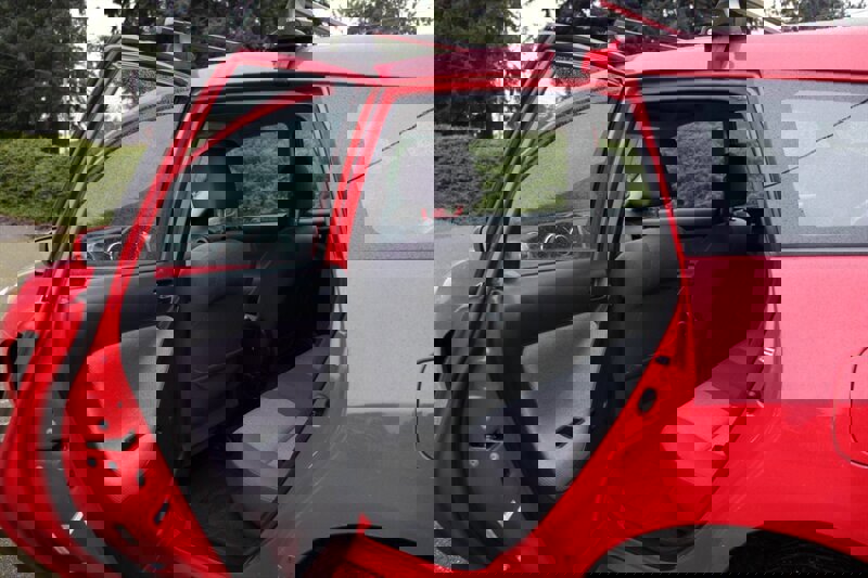 Used 2004 Toyota Matrix XR image 14