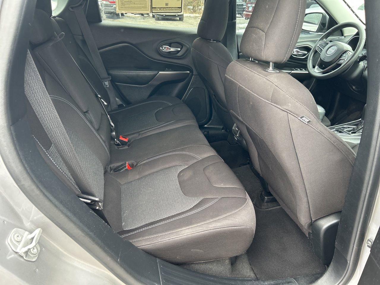 Used 2020 Jeep Cherokee Latitude image 29