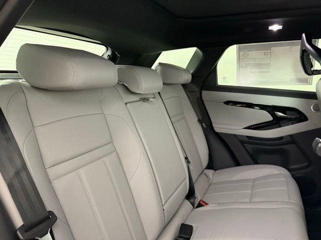 New 2026 Land Rover Range Rover Evoque S image 30