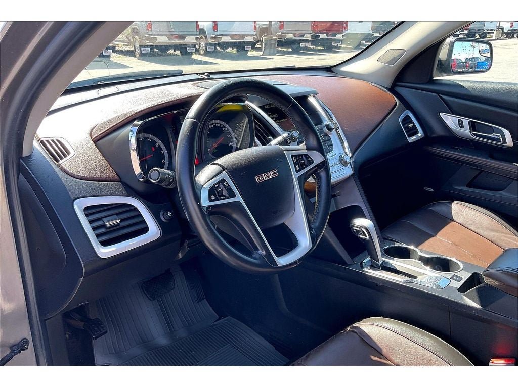 Used 2012 GMC Terrain SLT AWD/4WD image 16