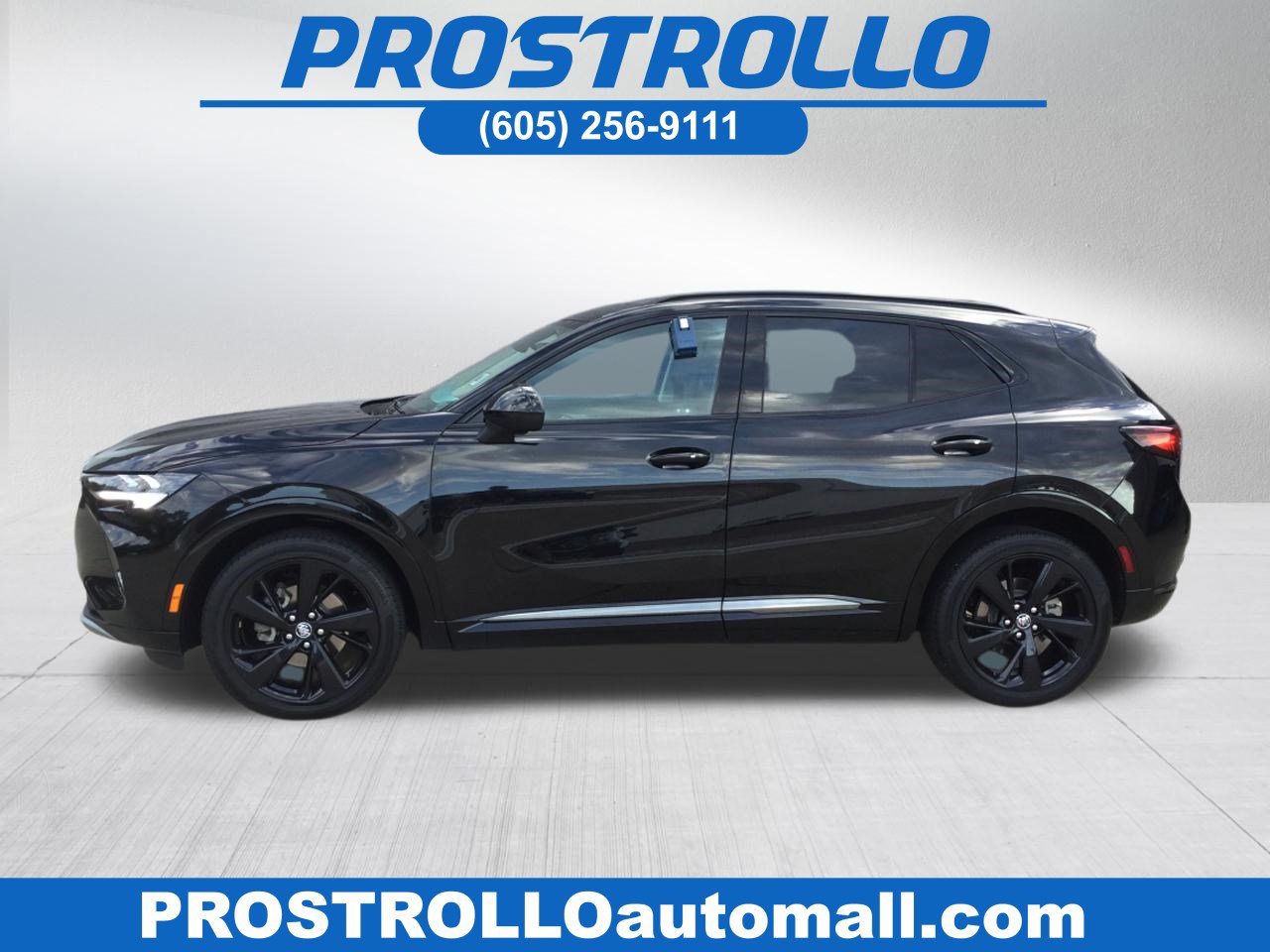 Used 2023 Buick Envision Essence w/ Sport Touring Package AWD/4WD image 1